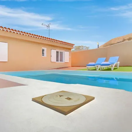 Rural Los Corcos Private Pool Βίλα